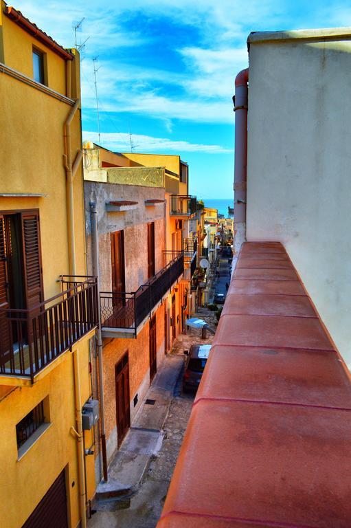Don Vito'S Apartments Castellammare del Golfo Bilik gambar