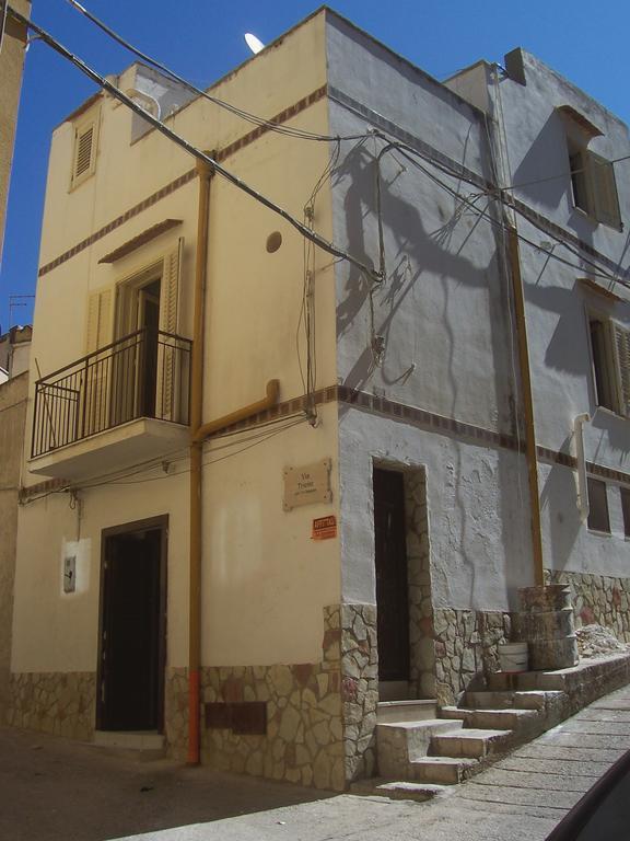 Don Vito'S Apartments Castellammare del Golfo Luaran gambar